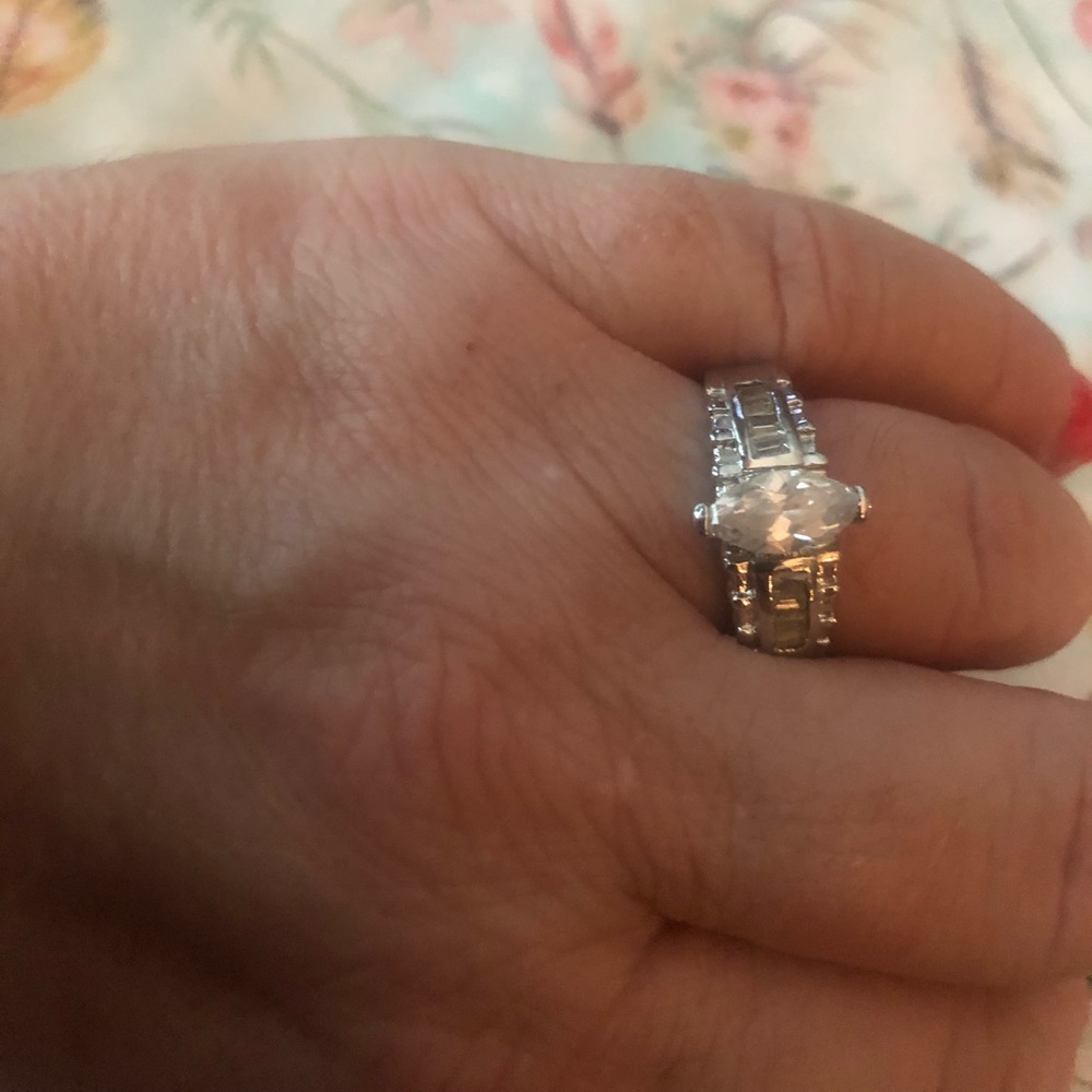 BNWOT women’s genuine gemstone and SS ring